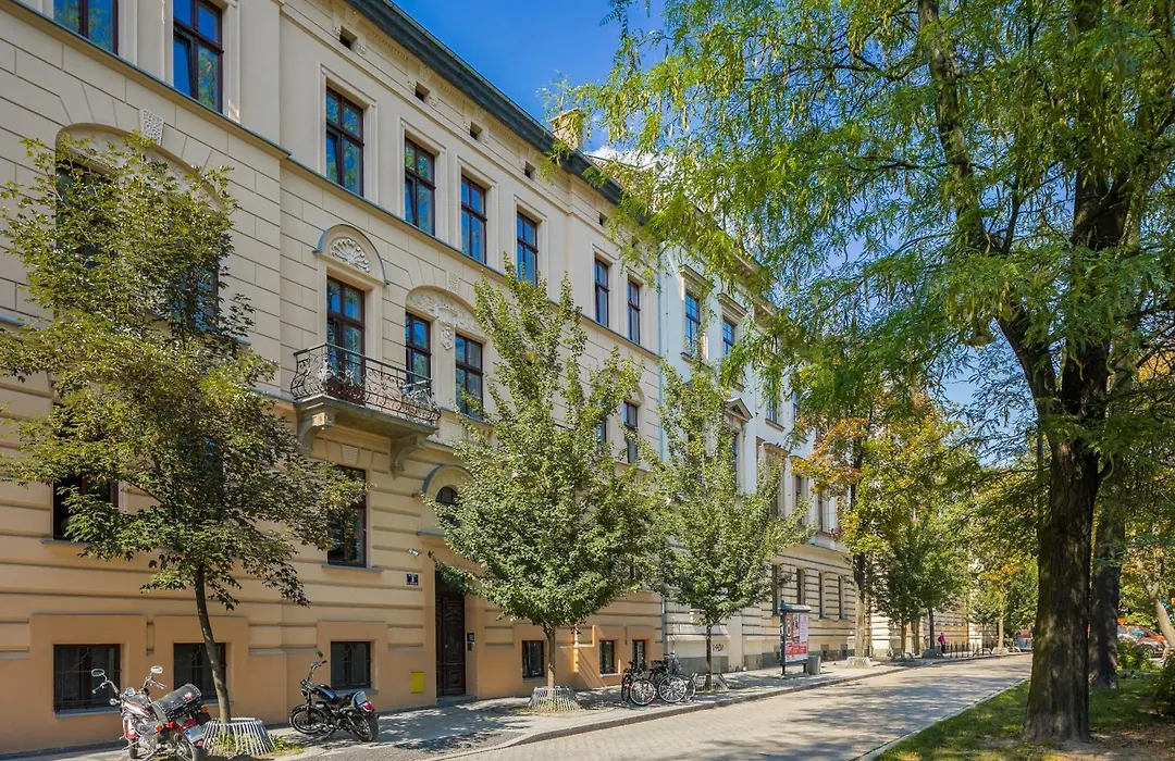 Old Town Residence Bis-1